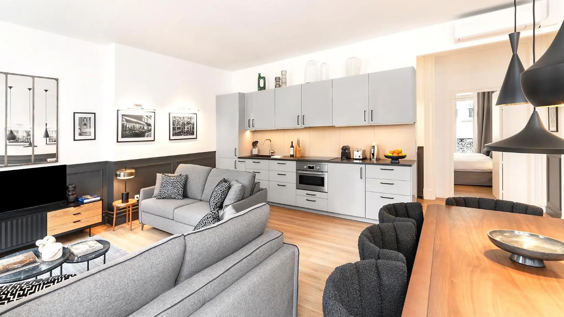 Livinparis Luxury Ac 3 Bedrooms Le Louvre II 0*, باريس
