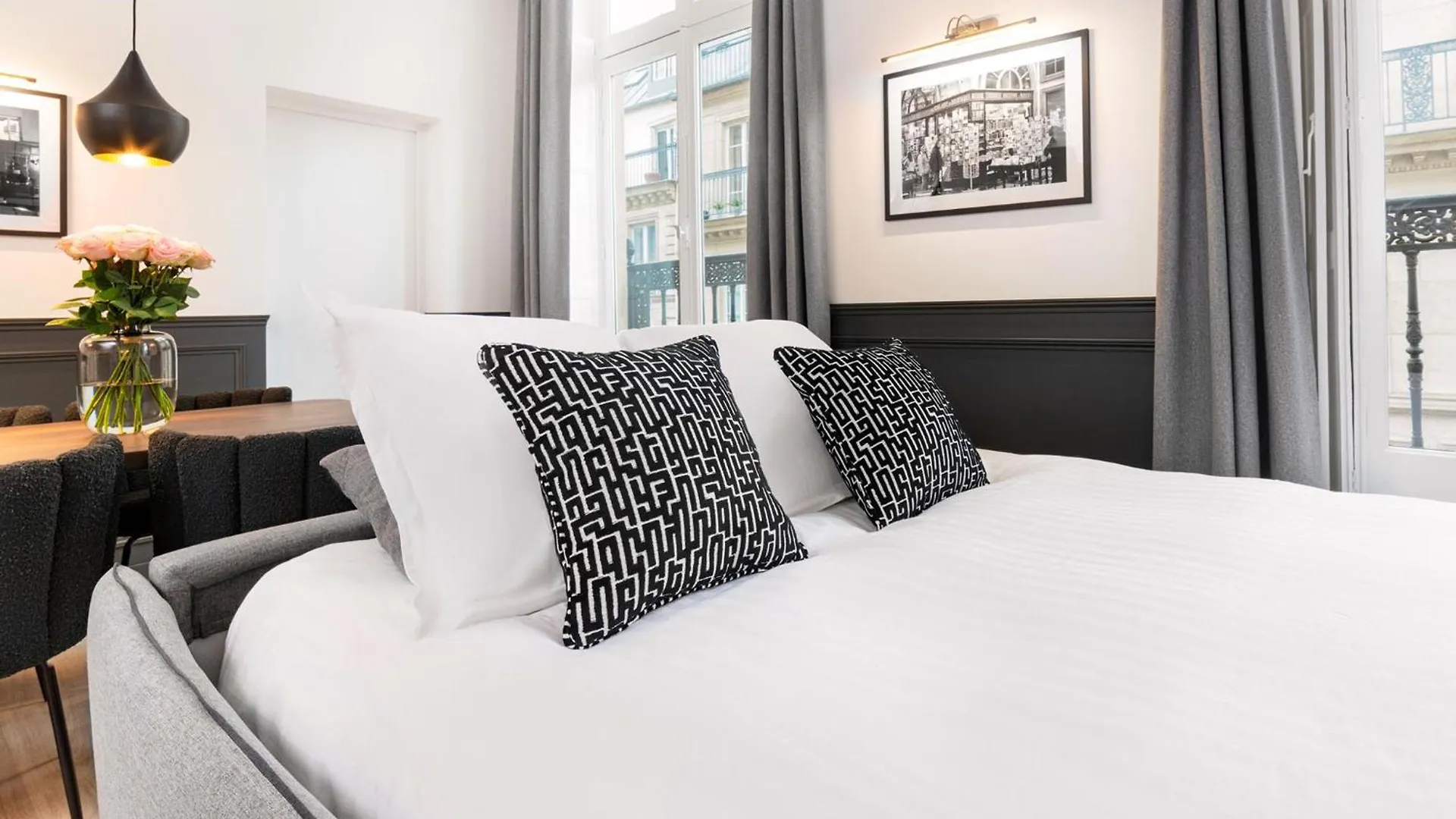 Livinparis Luxury Ac 3 Bedrooms Le Louvre II شقة